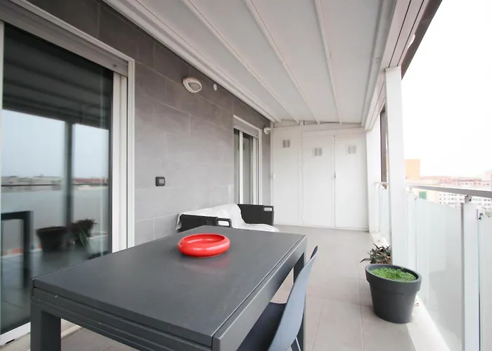 Loft Chic Con Rooftop E Parcheggio Privato A 2 Minuti Dalla Metro A Rom